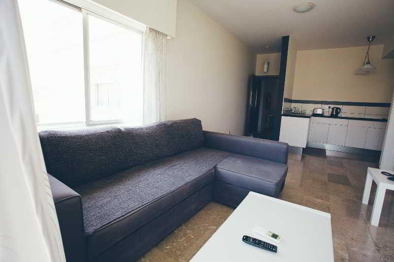 Vega Apartments Limasol Dış mekan fotoğraf