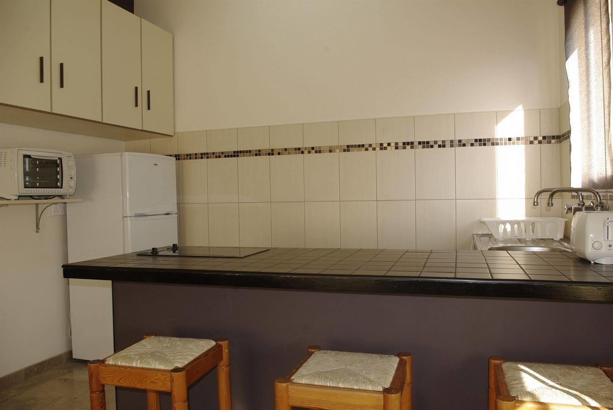 Vega Apartments Limasol Dış mekan fotoğraf